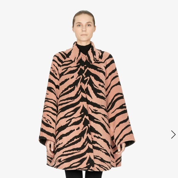New Alaia WOOL-BLEND ZEBRA COAT 38 - Picture 1 of 8